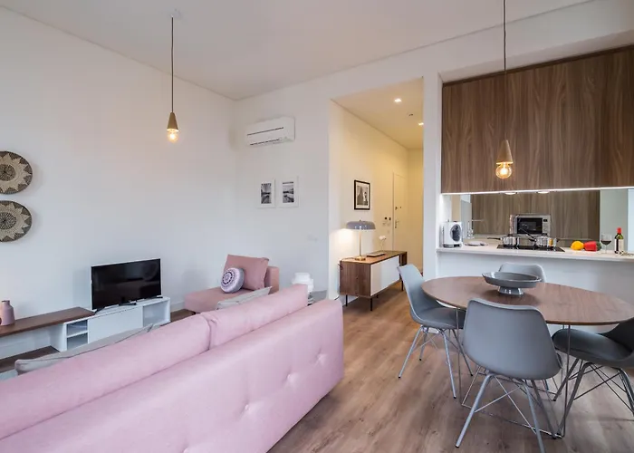 Marques De Pombal, Ttldl42 شقة